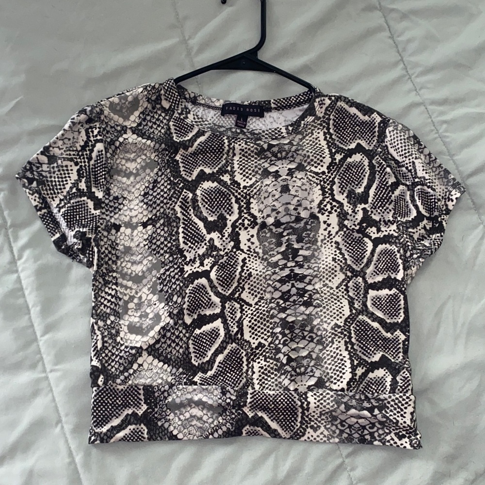 Edikted Snakeskin Print Short Sleeve Top